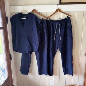 Figs Scrub Set in Navy—Rafaela Top, Yola High Waisted, & Dowa, Size XL/XXL